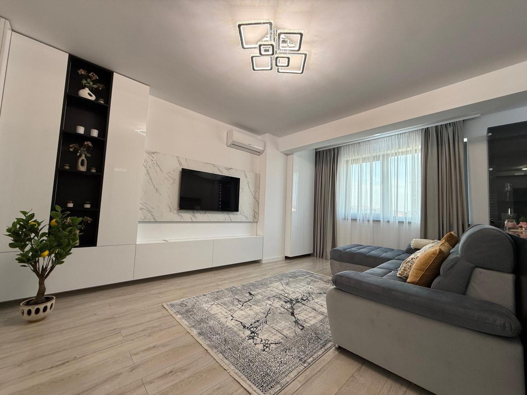 Luxevibe Apartments Near Mall Moldova Iasi Ngoại thất bức ảnh